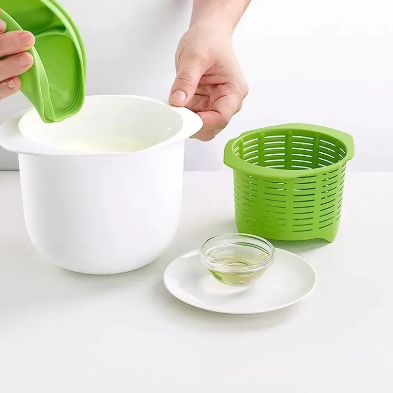 Kitchen Gadgets Recipes - Magnetron Siliconen Kaasmaker DIY Verse Kaas
